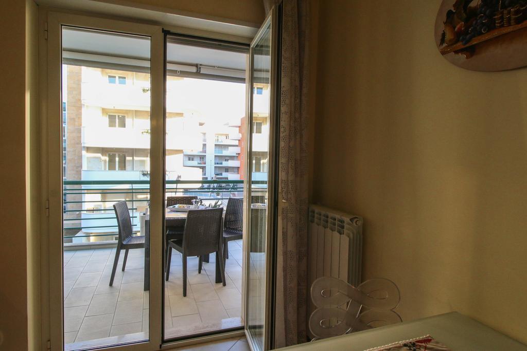 Ferienwohnung Casa Fronte Mare Monopoli Exterior foto