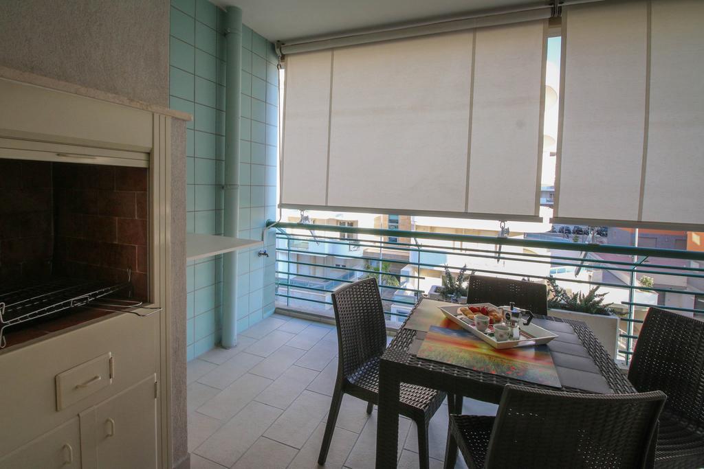 Ferienwohnung Casa Fronte Mare Monopoli Exterior foto