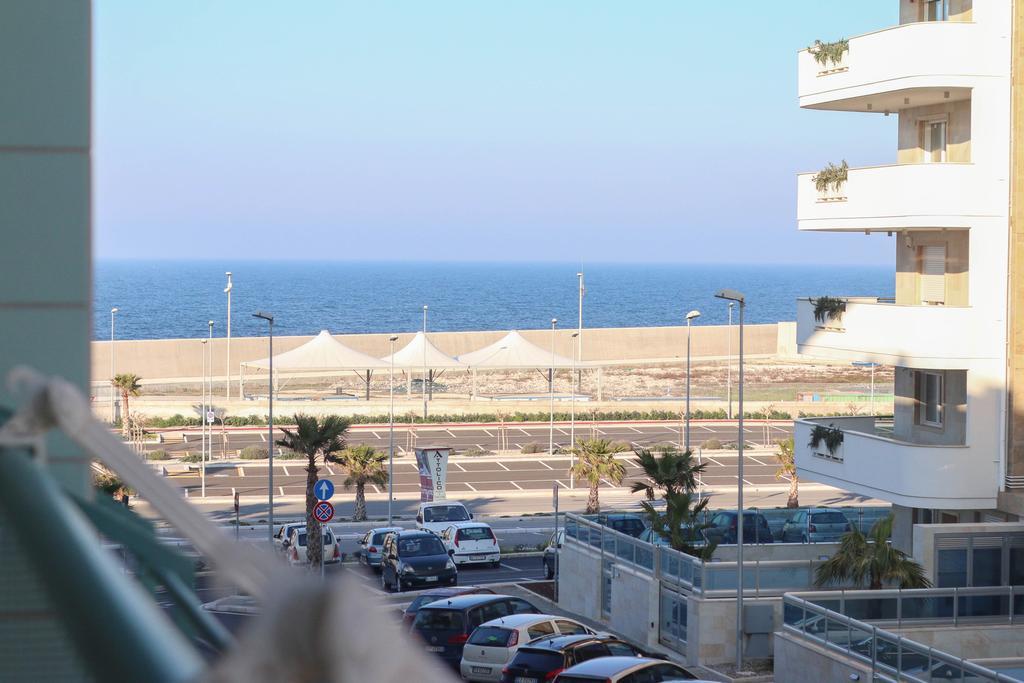 Ferienwohnung Casa Fronte Mare Monopoli Exterior foto