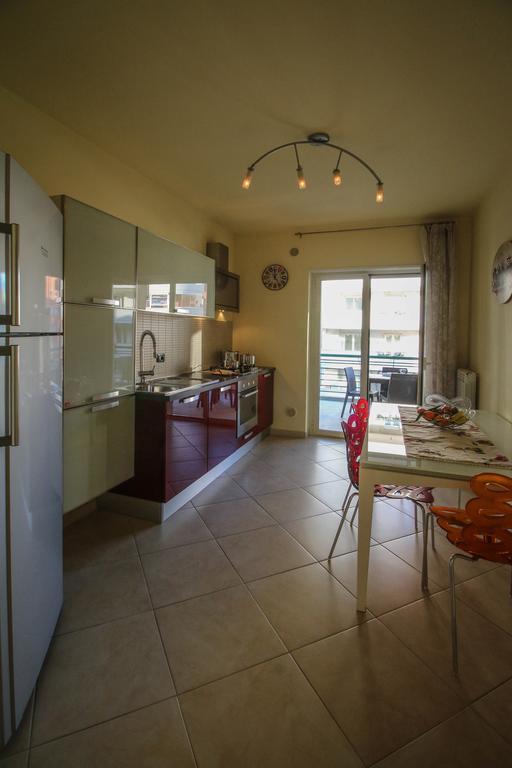 Ferienwohnung Casa Fronte Mare Monopoli Exterior foto