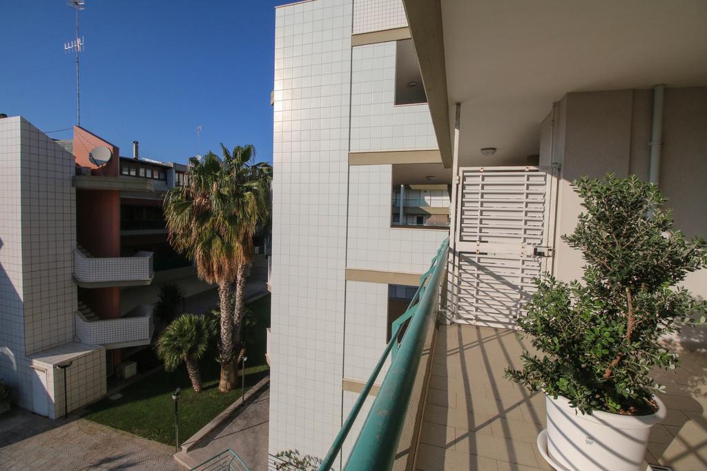 Ferienwohnung Casa Fronte Mare Monopoli Exterior foto